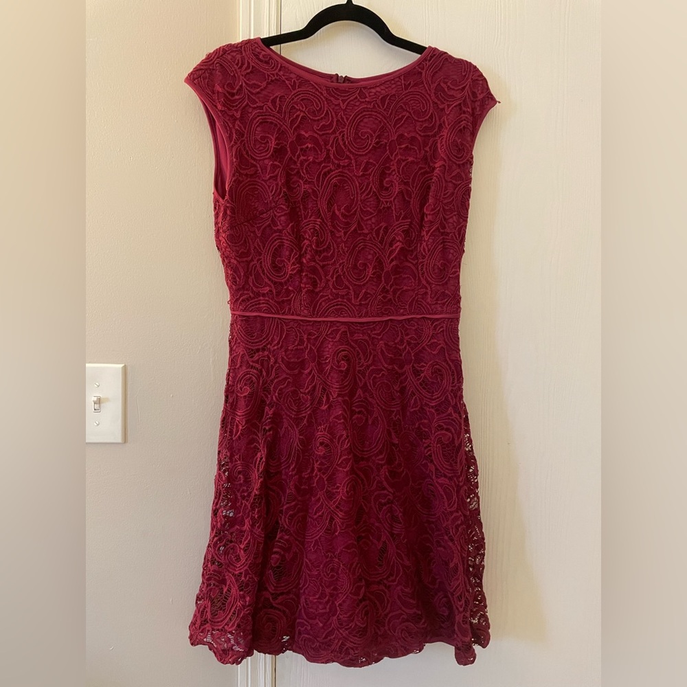 Wisp Burgundy Cap Sleeve Lace Dress - Women’s Size 8